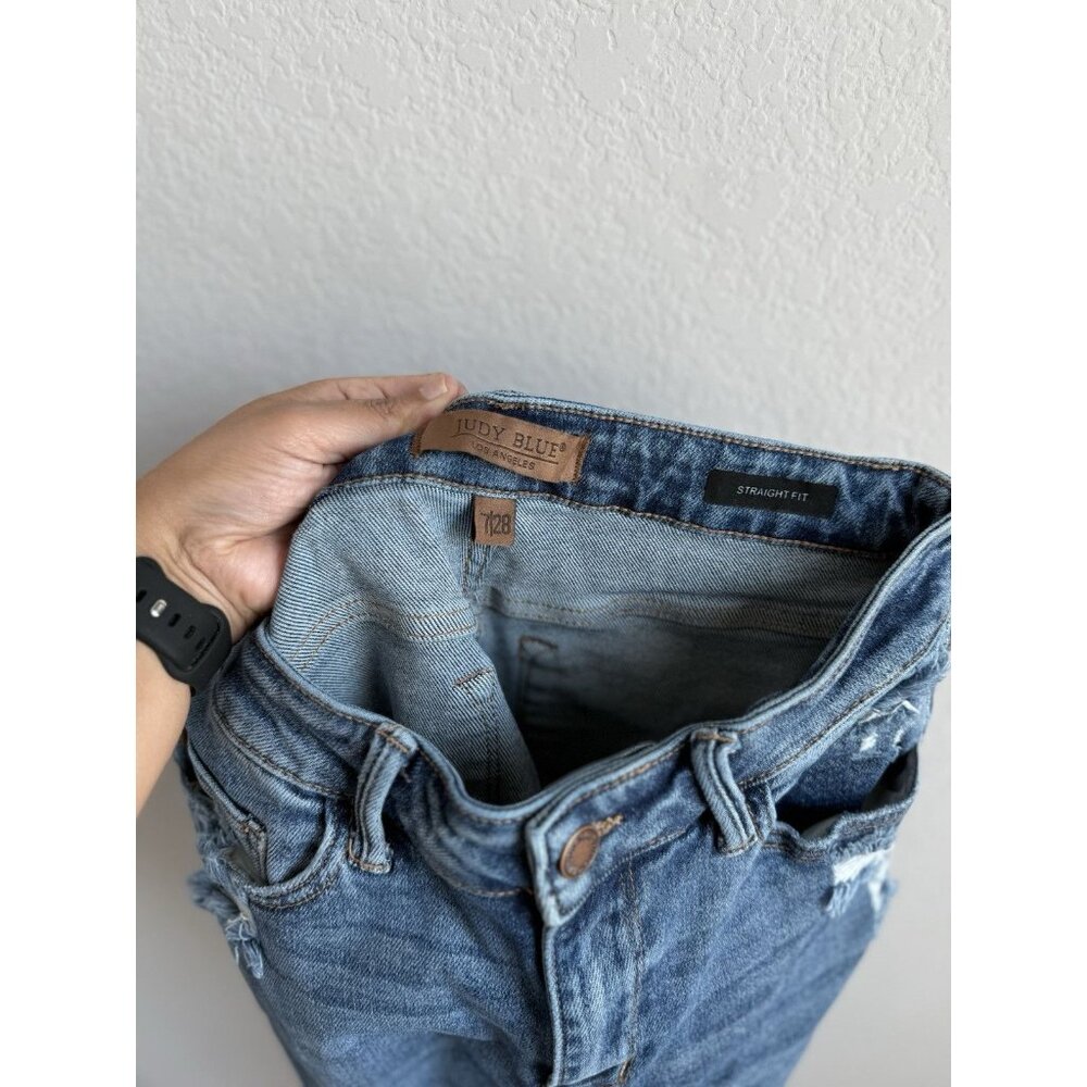 Judy Blue Jeans Women’s 7/28 Straight Fit Mid Rise Distressed Stretch Denim - Picture 12 of 15